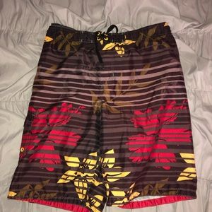 Men’s swimming trunks